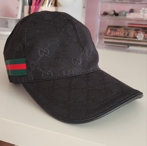 Gucci GG canvas baseball hat